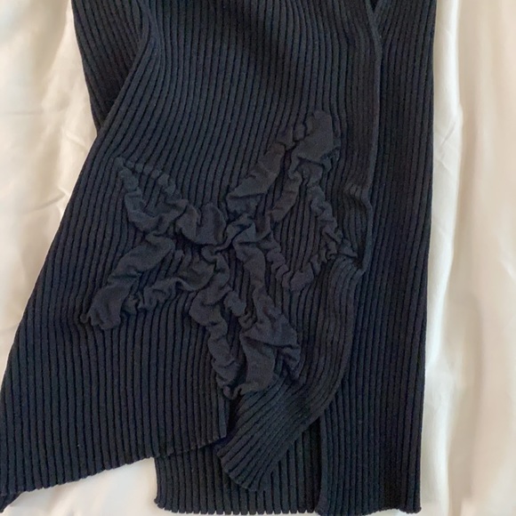 She’s So Made in Italy designer black fitting/stretchy tank|haute couture - Picture 5 of 13